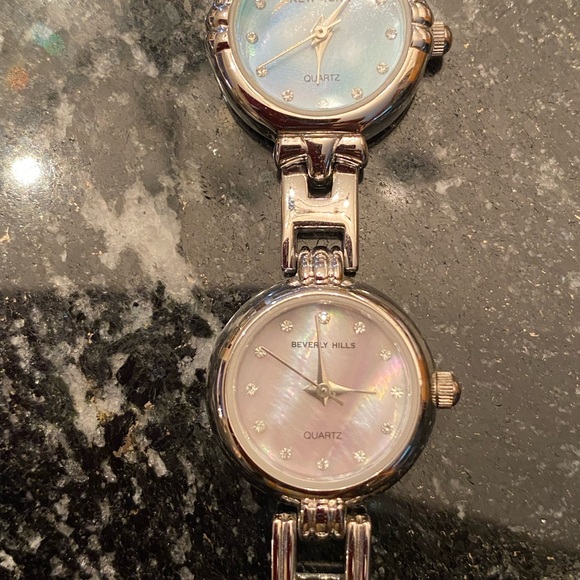 Vintage Watch silver multiple tome zones main image 5